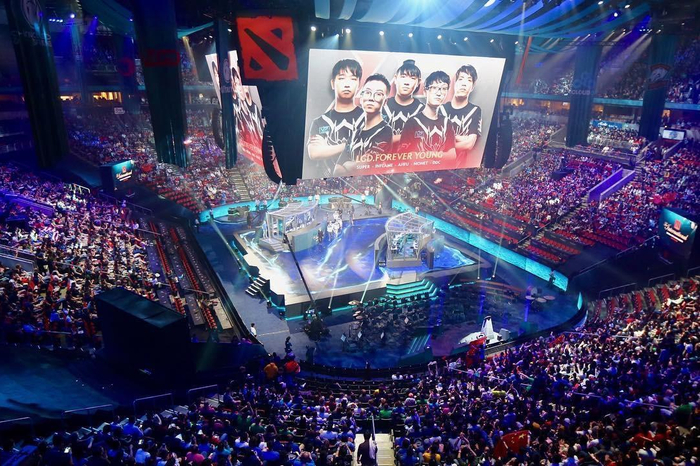 赞助与全球 赞助与全球