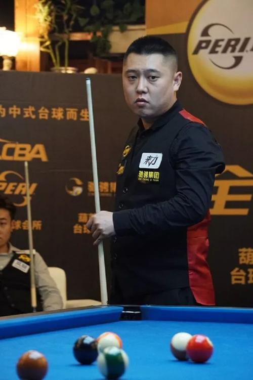 对于活塞和 对于活塞和